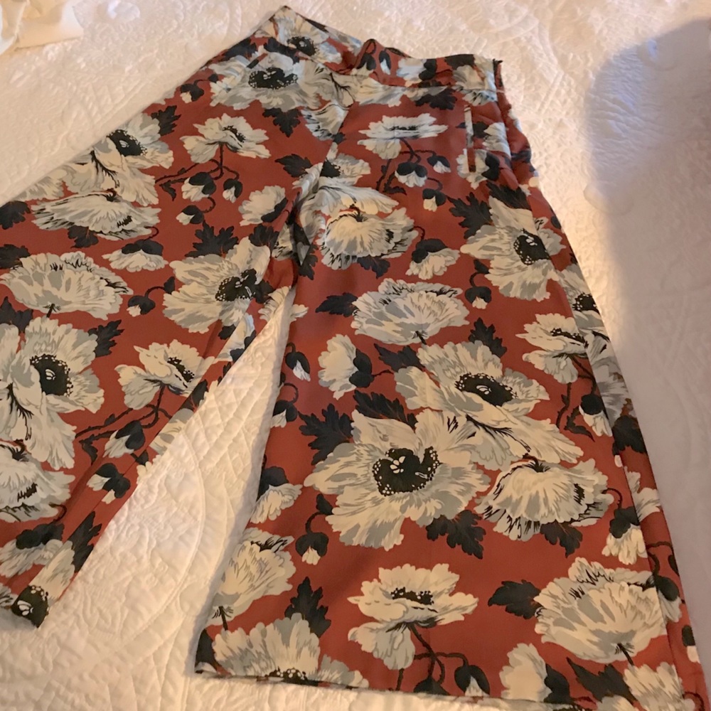 Zara Woman Satin Wide Leg Cropped Pants